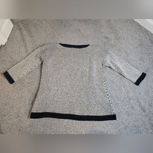 St John 81% Wool 3/4 Sleeve Sweater Ladies Size Medium